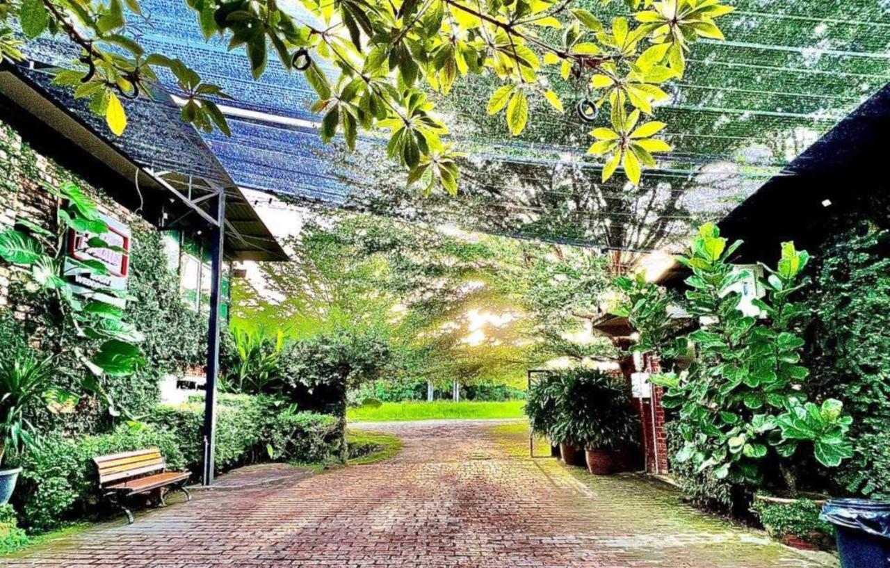 Petak Padin Cottage By The Pool, Kepala Batas  Extérieur photo
