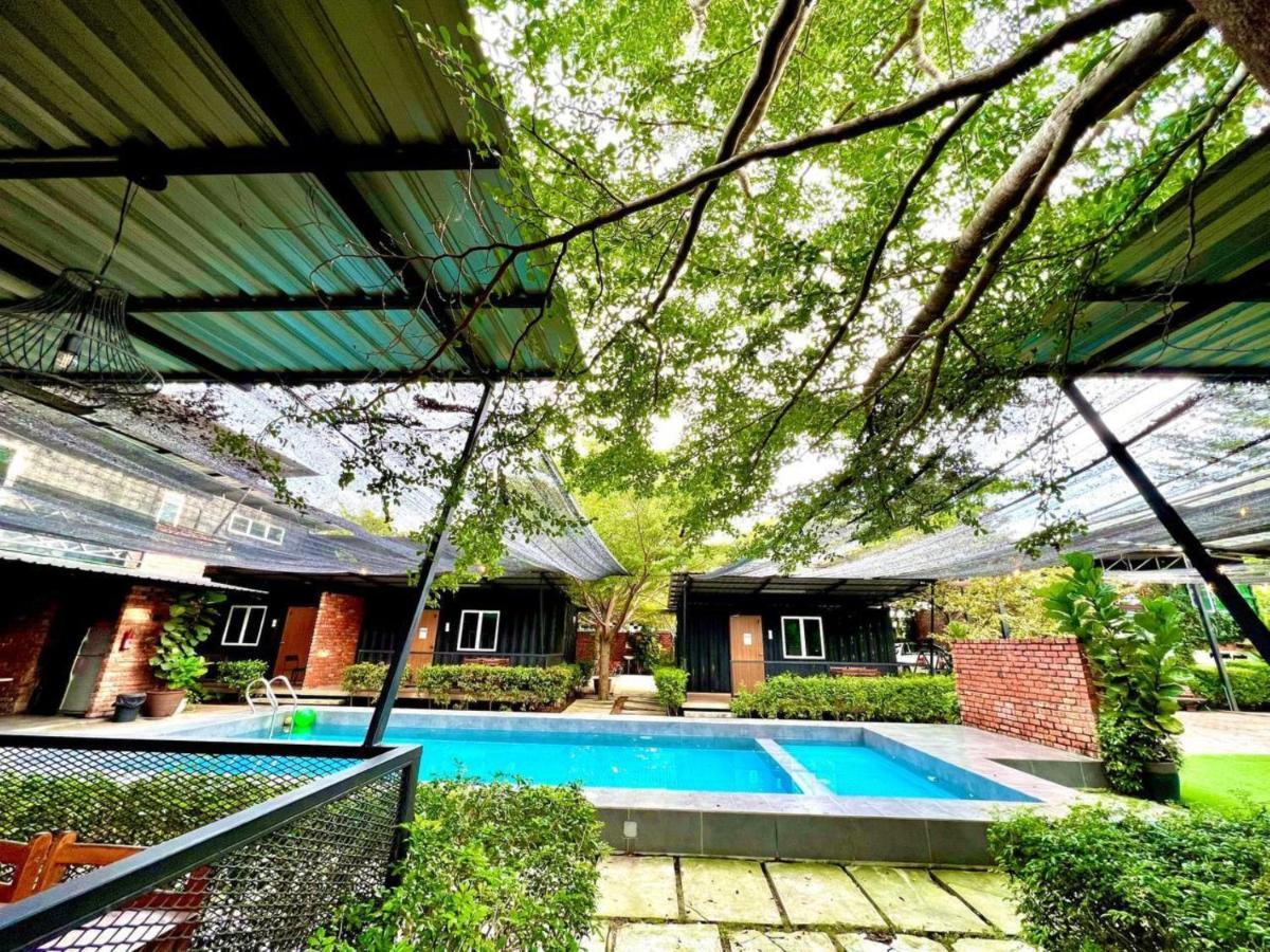 Petak Padin Cottage By The Pool, Kepala Batas  Extérieur photo