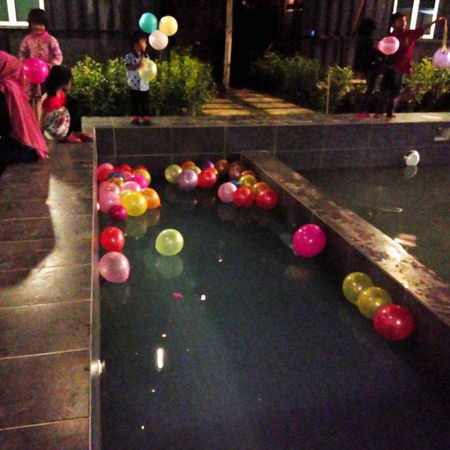 Petak Padin Cottage By The Pool, Kepala Batas  Extérieur photo
